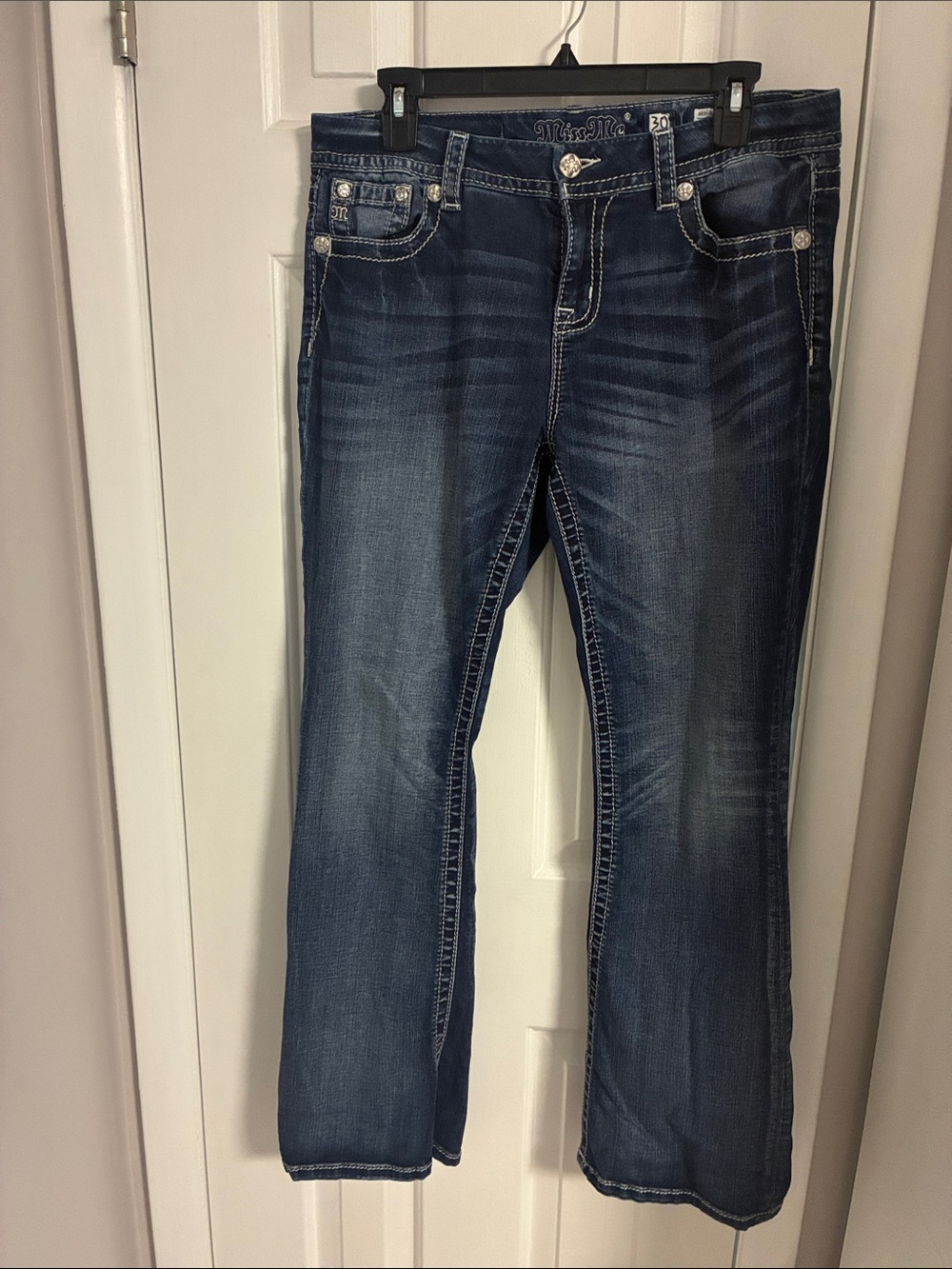Miss Me Kid-Rise Easy Boot Jeans